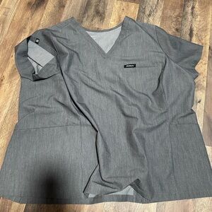 Jaanuu Gray Women's Scrub top